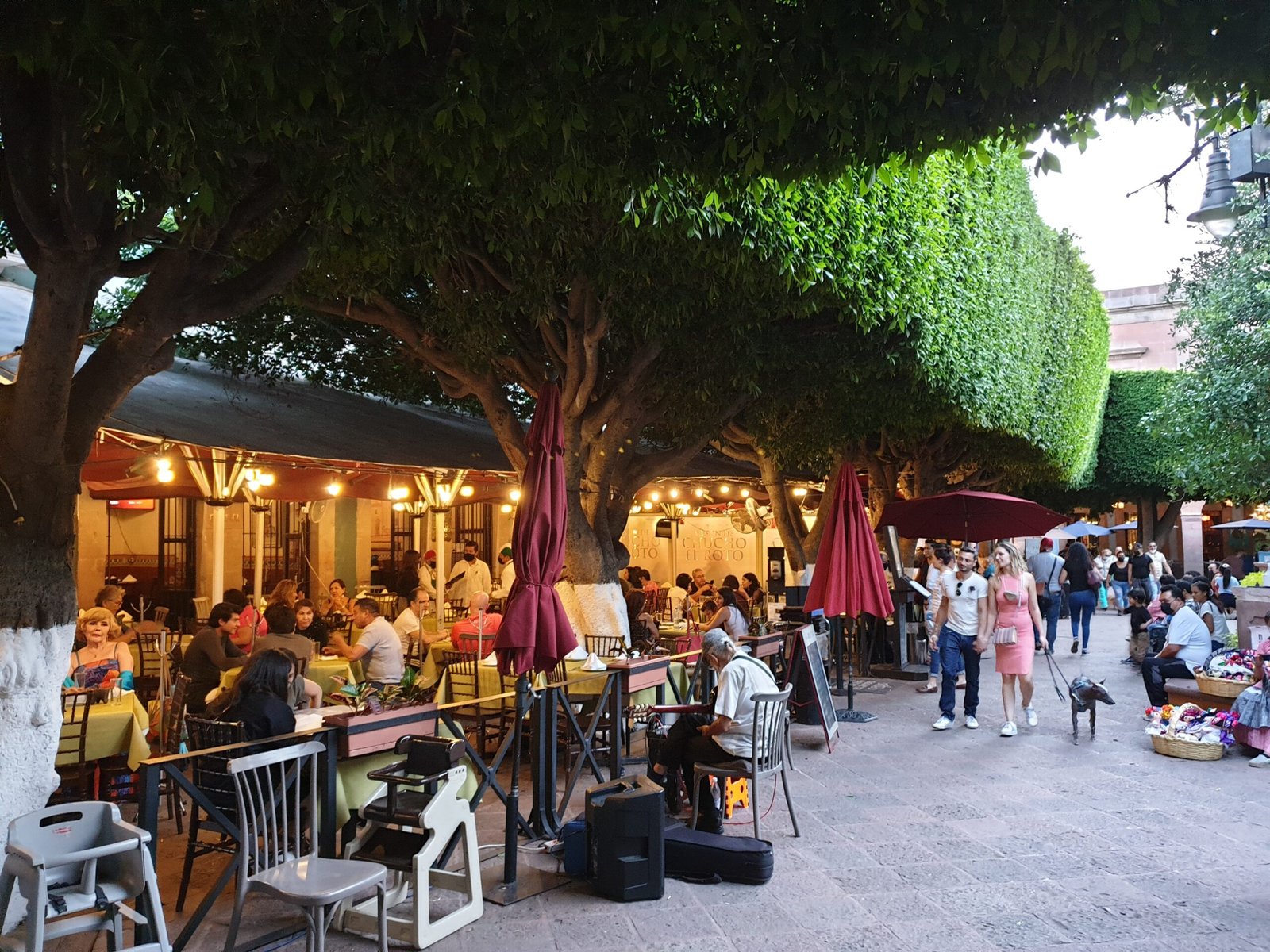 Crowded restaurants on the side of one of Queretaro's main Plazas