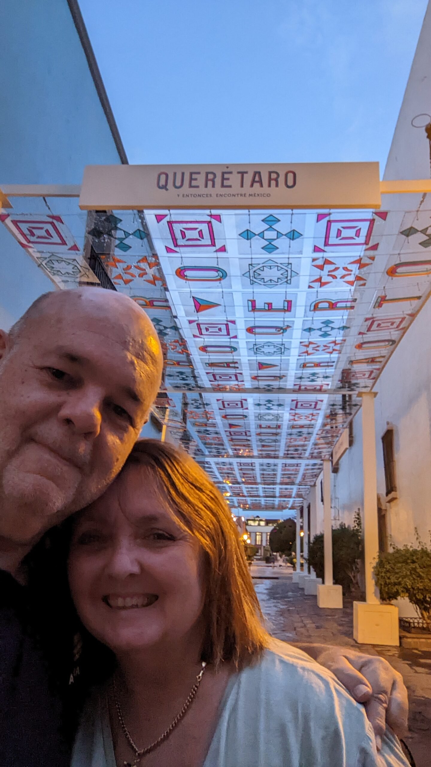 Dean and Pauline in queretaro centro